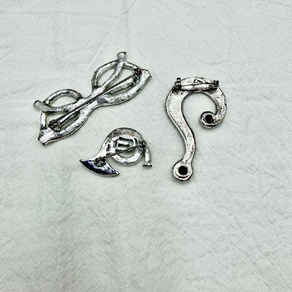 Vintage Rhinestone Brooches lot of 3 - Picture 2 of 2